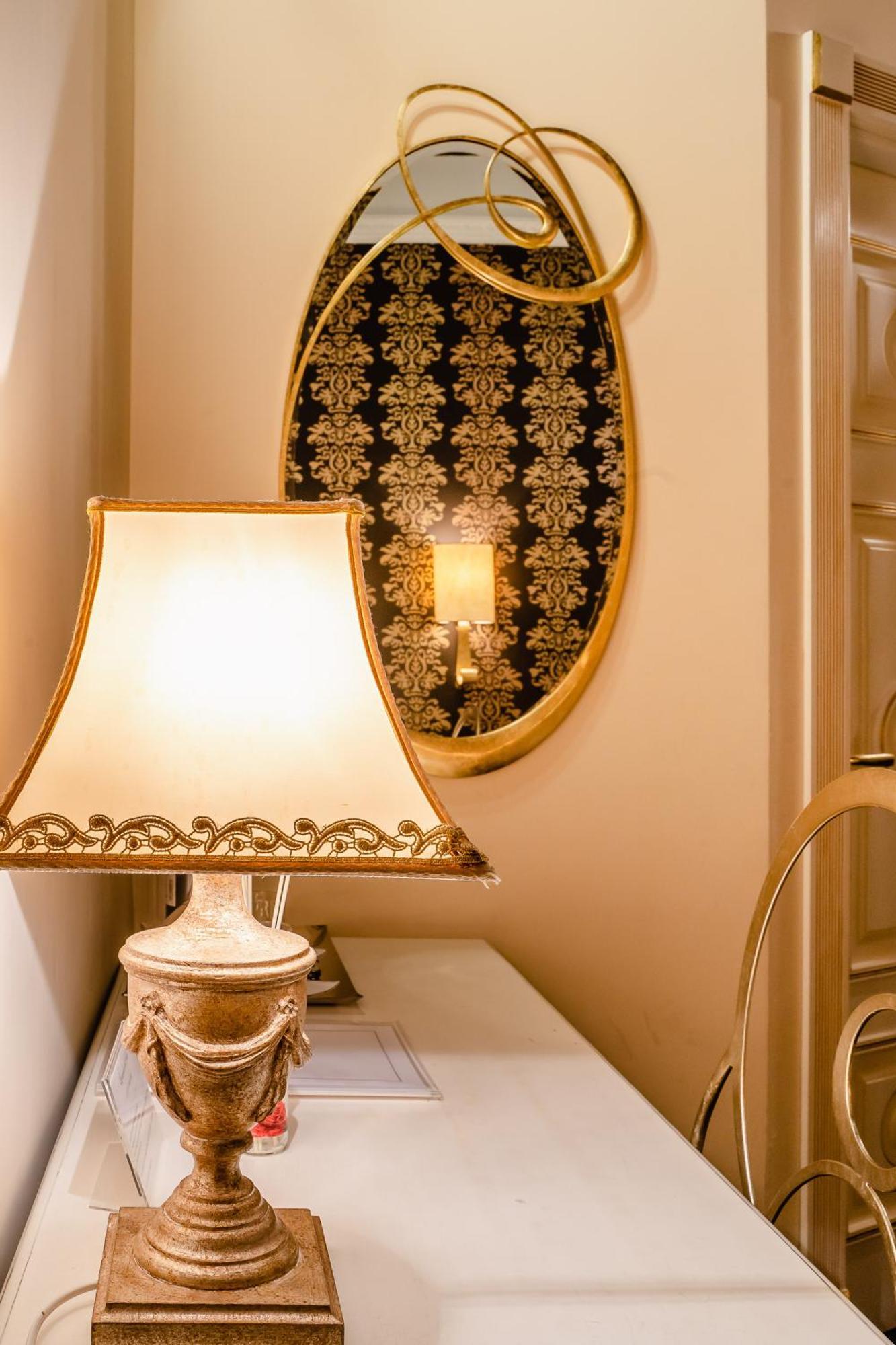 Locanda Del Sole-Roma Piazza Di Spagna Ripetta Екстер'єр фото