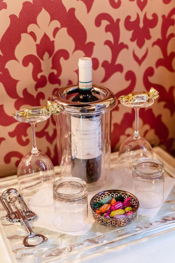 Locanda Del Sole-Roma Piazza Di Spagna Ripetta Екстер'єр фото