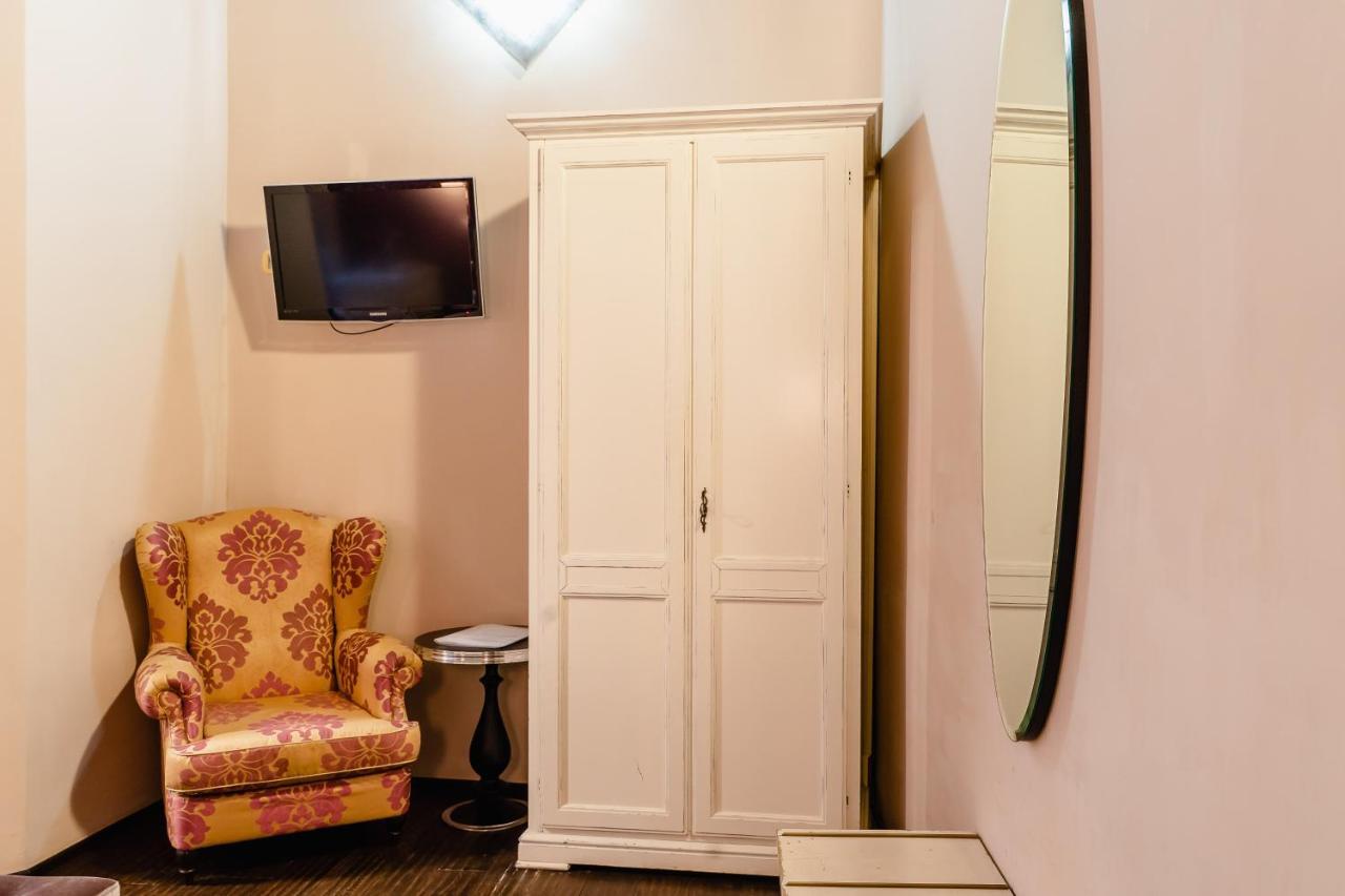 Locanda Del Sole-Roma Piazza Di Spagna Ripetta Екстер'єр фото